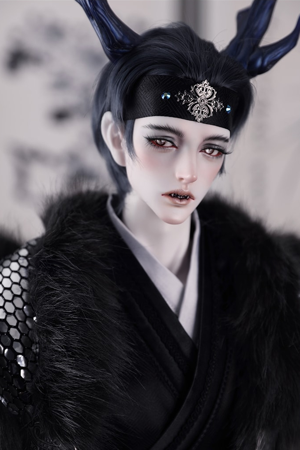 靑彲 – 綠 : Lok