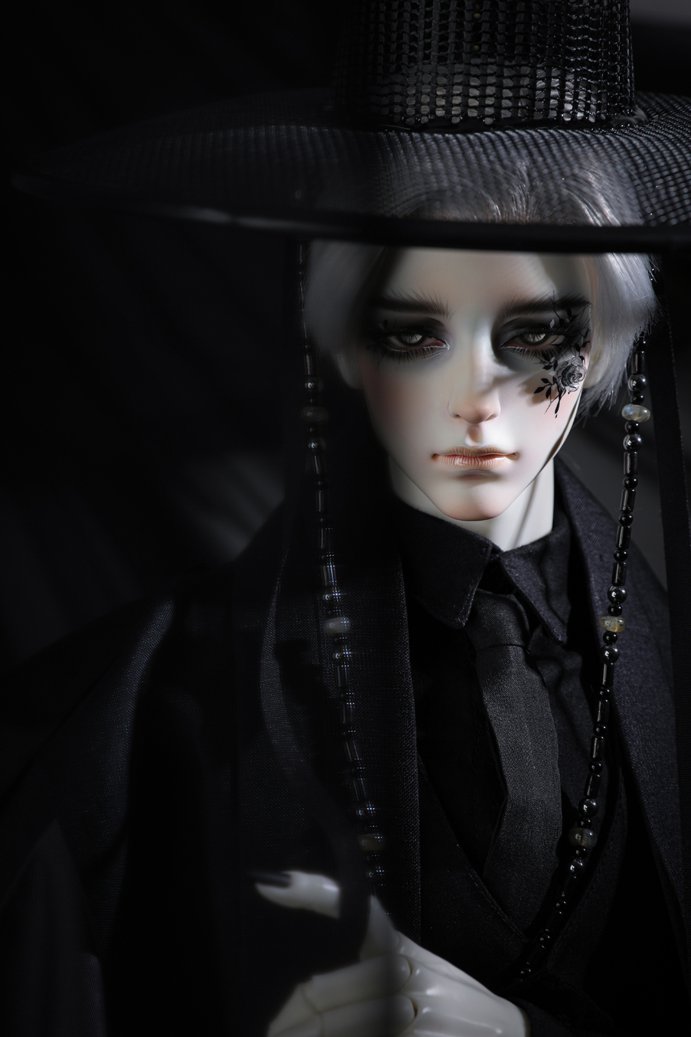 Sullivan - Pure Evil : Artist Ver. (Cream White Skin, LE Qty. 10)