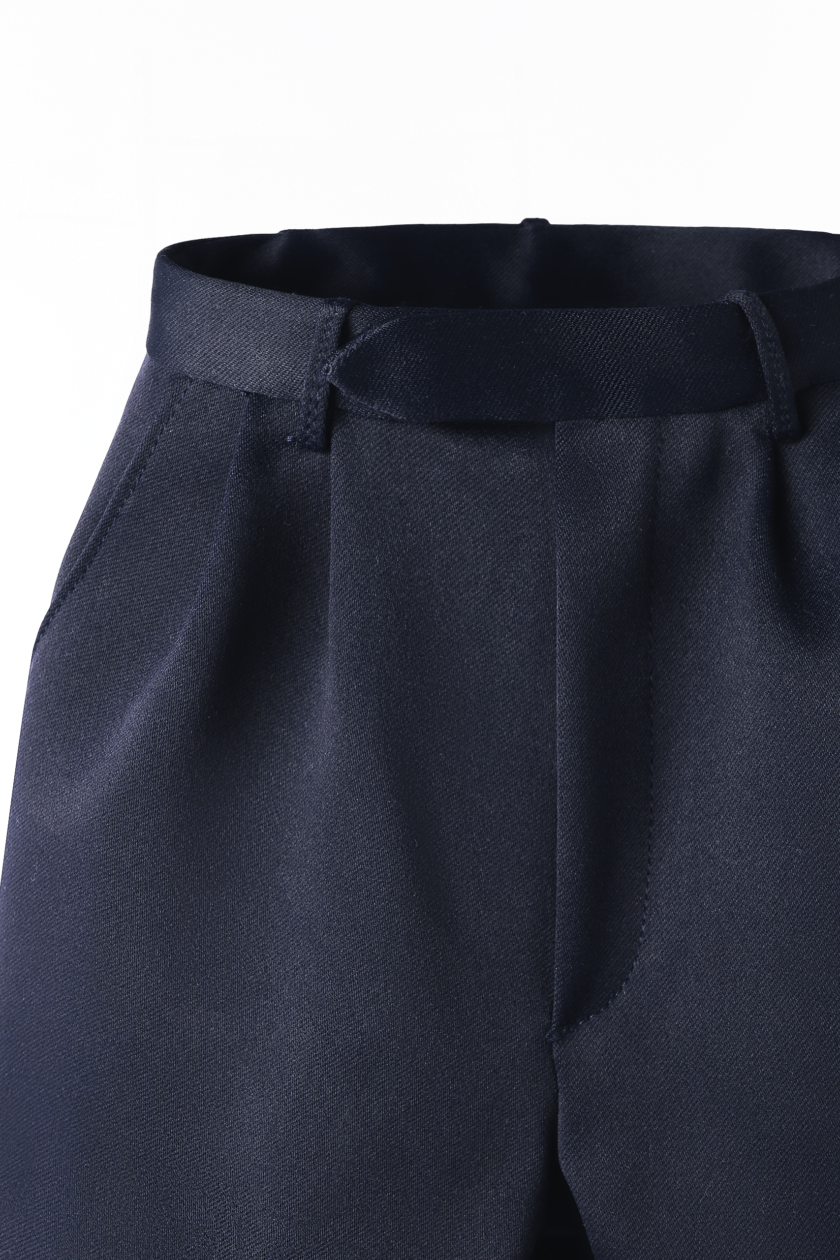 2602_HG_Timeless_White_Double_Noir_Pants_p2